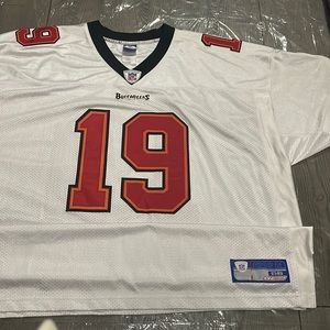 Buccaneers number 19 vintage Reebok jersey. PTP 28.5